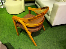 Load image into Gallery viewer, 2410 Chair