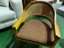 Load image into Gallery viewer, 2410 Chair