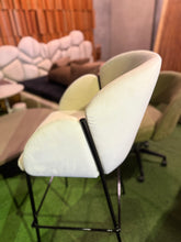Load image into Gallery viewer, 25162D Bar Chair