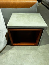 Load image into Gallery viewer, Zohra Side Table