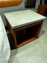 Load image into Gallery viewer, Zohra Side Table