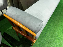 Load image into Gallery viewer, 2324 Bench