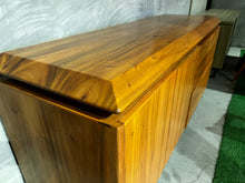 Load image into Gallery viewer, 23259 Console A