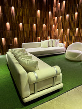 Load image into Gallery viewer, 23259 Couch