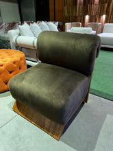 Load image into Gallery viewer, Cusco Accent Chair