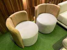 Load image into Gallery viewer, 23235 Accent Chair