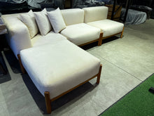Load image into Gallery viewer, Morimori Modular Couch