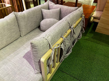 Load image into Gallery viewer, 23160 Day bed