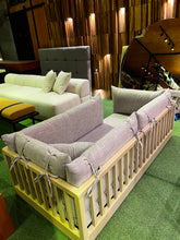 Load image into Gallery viewer, 23160 Day bed