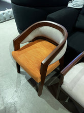 Load image into Gallery viewer, 23303 Chair A