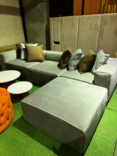 Load image into Gallery viewer, 23247 Couch