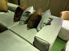 Load image into Gallery viewer, 23247 Couch