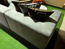 Load image into Gallery viewer, 23247 Couch