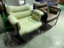 Load image into Gallery viewer, Chamo Chair