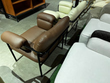 Load image into Gallery viewer, Chamo Chair