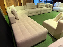 Load image into Gallery viewer, 24194 Couch