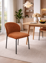 Load image into Gallery viewer, Q25 Chair