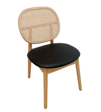 Load image into Gallery viewer, Q60 Chair