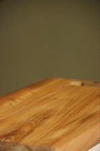 Load image into Gallery viewer, Regular Chopping Board