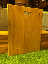 Load image into Gallery viewer, Regular Chopping Board