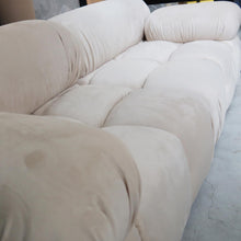 Load image into Gallery viewer, Rhea Couch