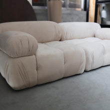 Load image into Gallery viewer, Rhea Couch