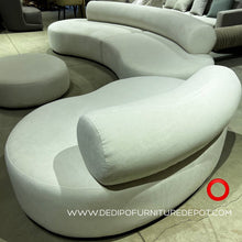 Load image into Gallery viewer, 22171 Couch