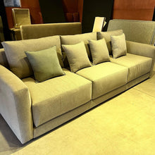 Load image into Gallery viewer, 22149 Couch