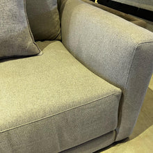 Load image into Gallery viewer, 22149 Couch