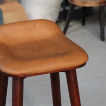 Load image into Gallery viewer, Bentley Bar Stool