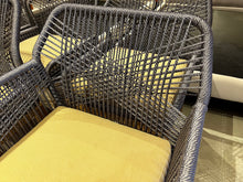 Load image into Gallery viewer, Pascaso Chair