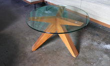 Load image into Gallery viewer, Star Center Table