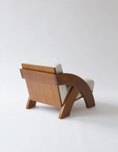 Load image into Gallery viewer, Gelosh Accent Chair