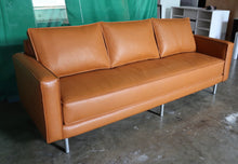 Load image into Gallery viewer, Calim Couch