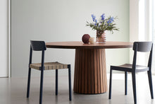 Load image into Gallery viewer, Arnold Round Table