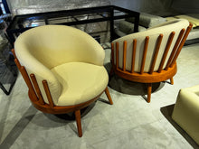 Load image into Gallery viewer, Zolo Accent Chair