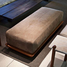 Load image into Gallery viewer, Bree Lounge Couch