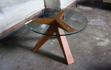Load image into Gallery viewer, Star Center Table