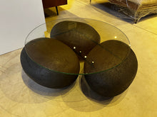 Load image into Gallery viewer, Maan Center Table