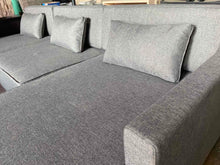 Load image into Gallery viewer, Thali Sofa Bed