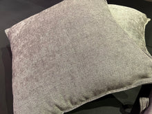 Load image into Gallery viewer, Dedipo Pillow