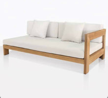 Load image into Gallery viewer, New York Sofa