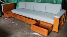 Load image into Gallery viewer, Multifunctional Marashu Sofabed