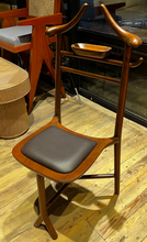 Load image into Gallery viewer, Singson Valet Chair