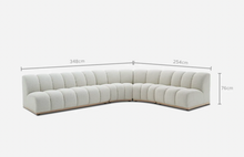 Load image into Gallery viewer, Seda Couch