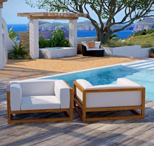 Load image into Gallery viewer, Minerva Indoor Outdoor Chair
