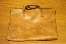 Load image into Gallery viewer, Genuine Leather Laptop Case