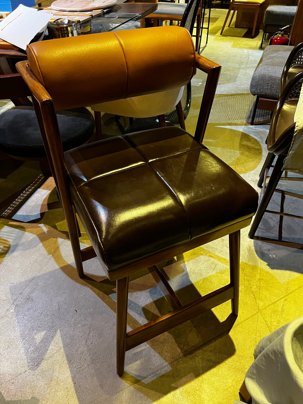 24143 Bar Chair