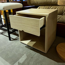 Load image into Gallery viewer, 23151 SIDE TABLE B
