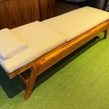 Load image into Gallery viewer, 2532 Sun Lounger
